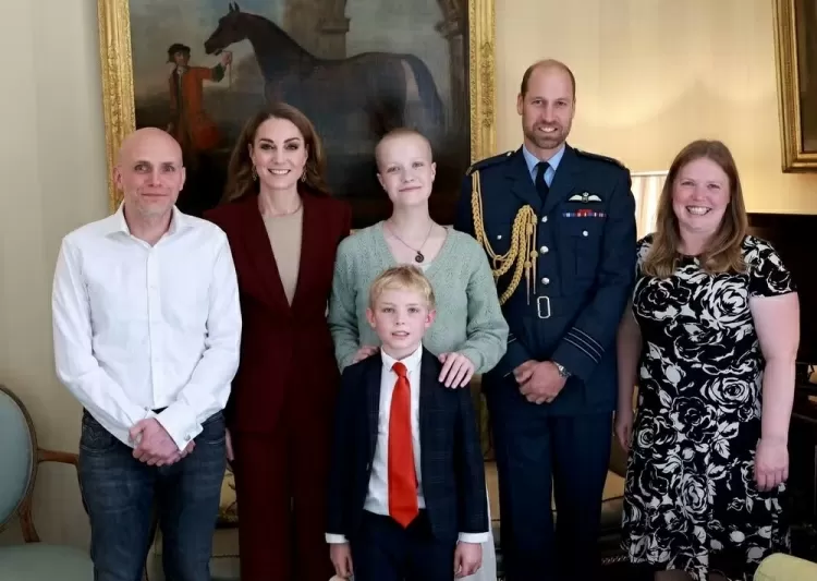 Kate e William com Liz Hatton e sua família / Foto: Reprodução/Instagram